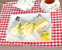 HOTメロンパンサンド